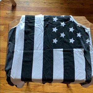 Black and white American flag tank